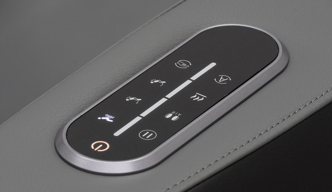 Eris Massage Chair